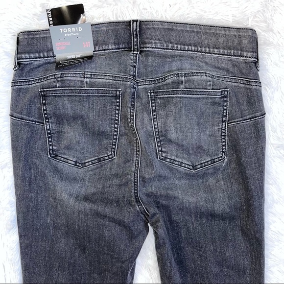 TORRID Bombshell Skinny High Rise Jeans Super Soft Distressed Raven 14 Tall NWT - Picture 8 of 15